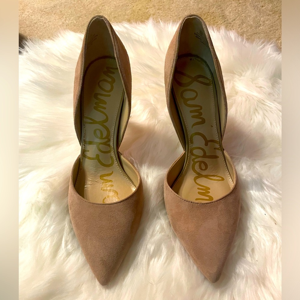 Designer pumps just about any outfit. These are fabulous.